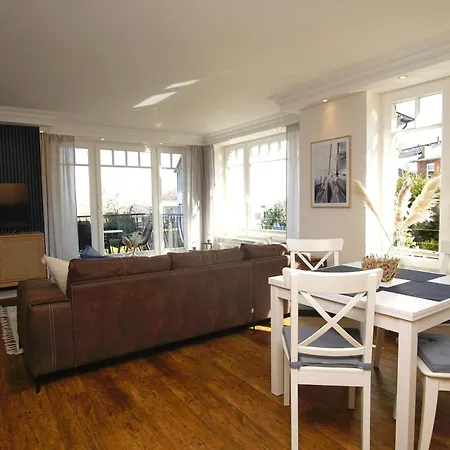 Mit Traumhaftem Meerblick - Haus Am 04 Apartment Lohme
